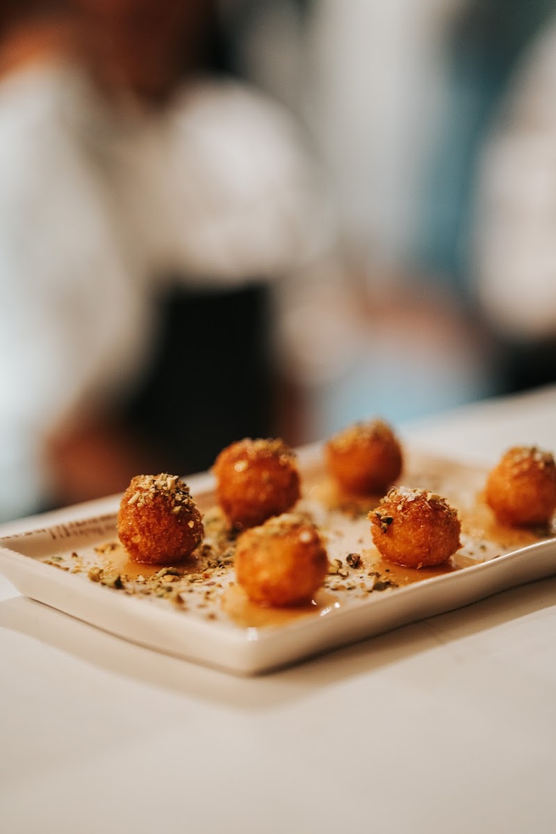 Blossom & Bourbon Restaurant — restaurant