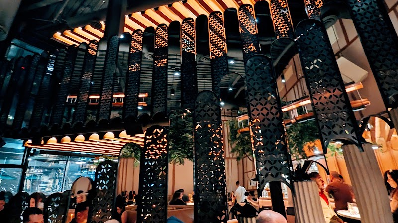 Eos & Nyx — restaurant