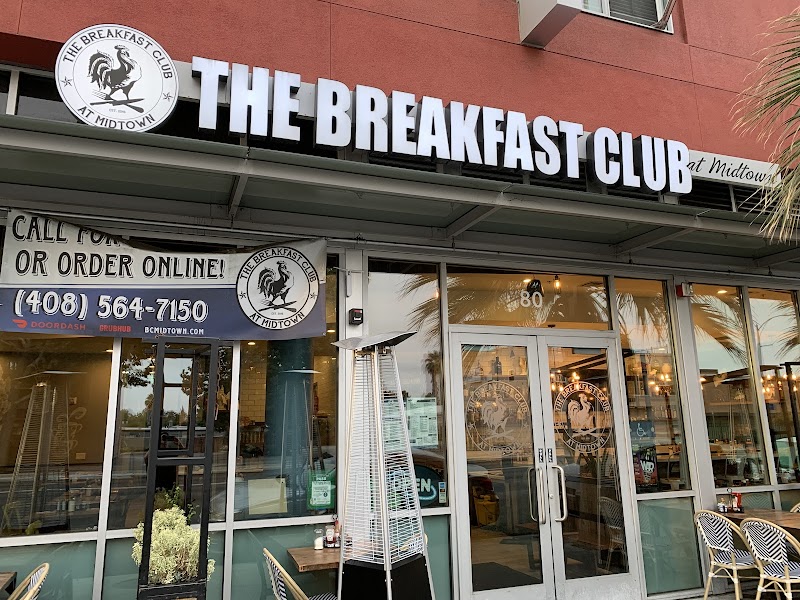 The Breakfast Club at Midtown — food and interior