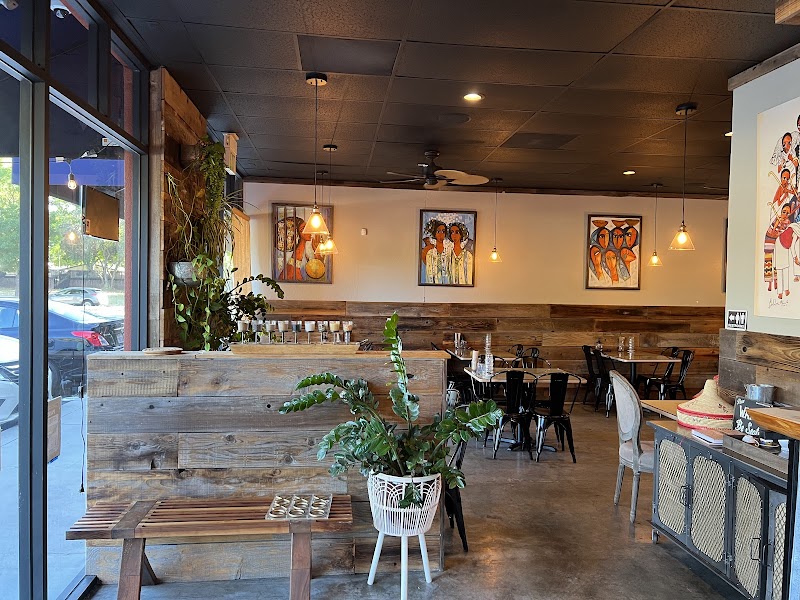 LeYou Ethiopian — food and interior