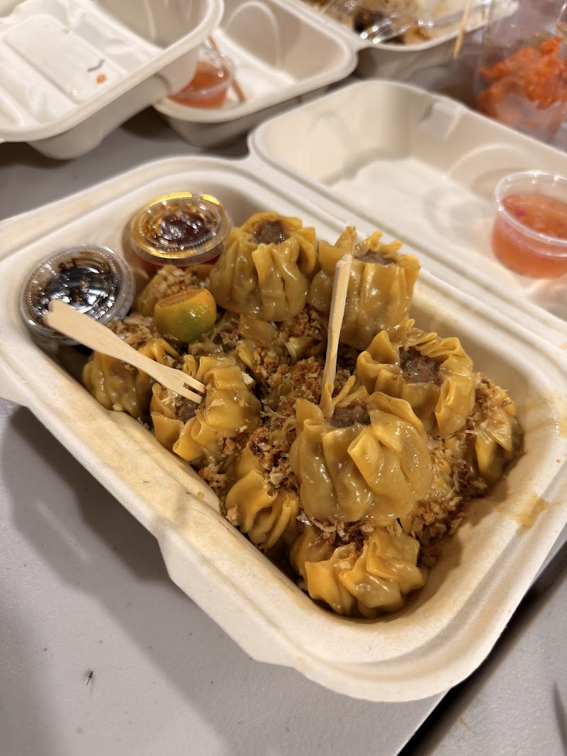 EMS KUSINA — restaurant