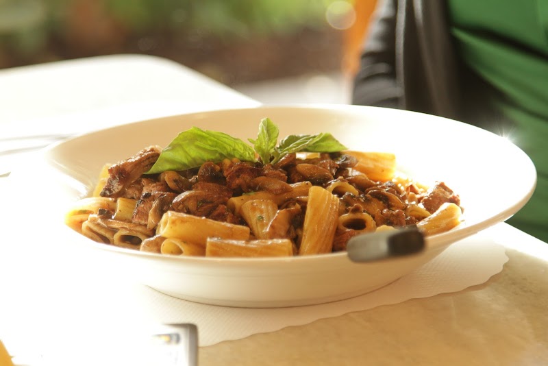 Vito's Trattoria — restaurant