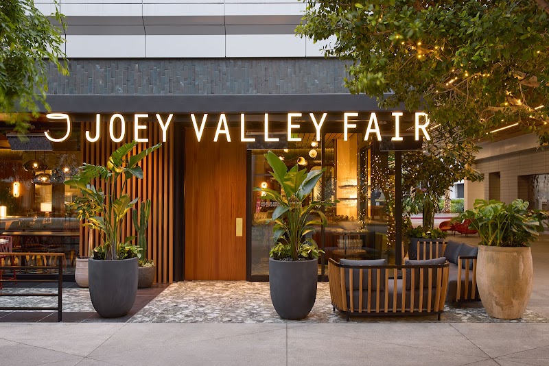 JOEY Valley Fair — food and interior