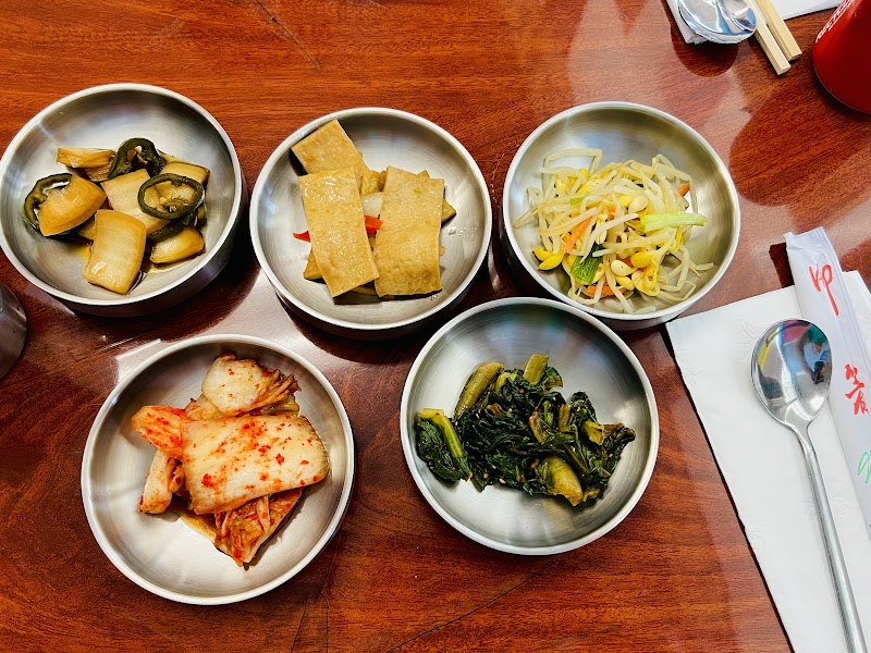 Mina's Korean BBQ — restaurant